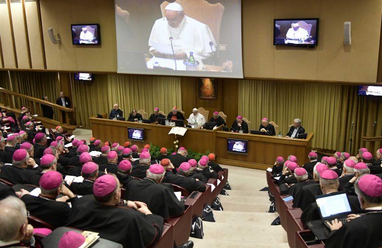 L'aula del Sinodo in Vaticano